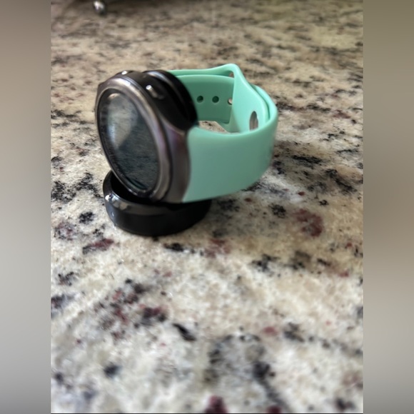 Samsung Gear 2 - Picture 2 of 10